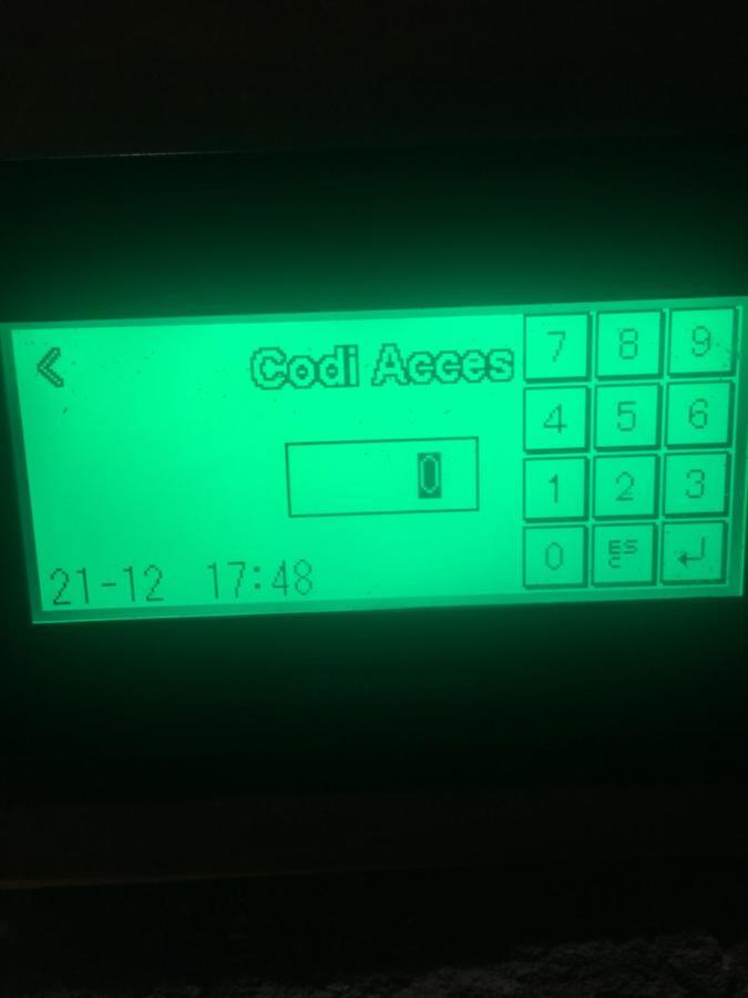 Fornols Apartaments Cal Climent מראה חיצוני תמונה